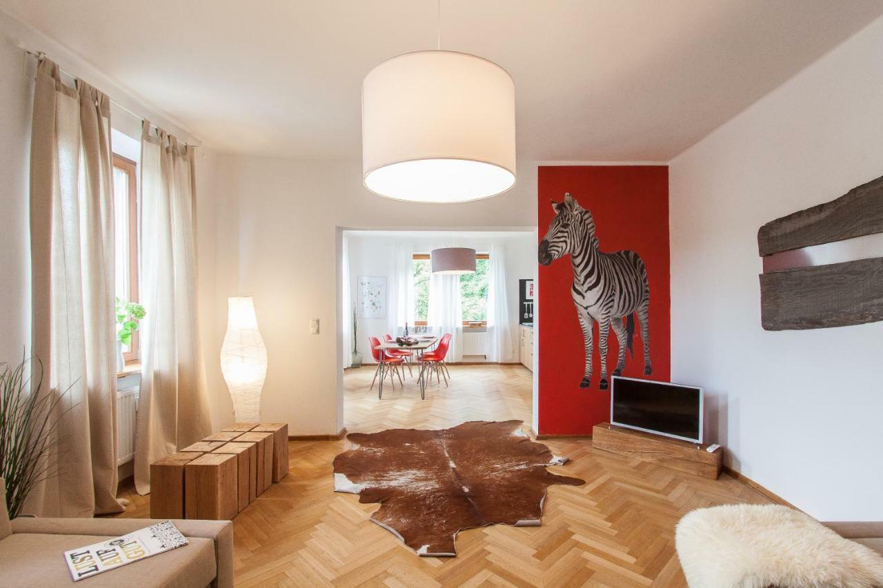 Ferienwohnung Wohnen am Schlossberg Thungen Exterior foto